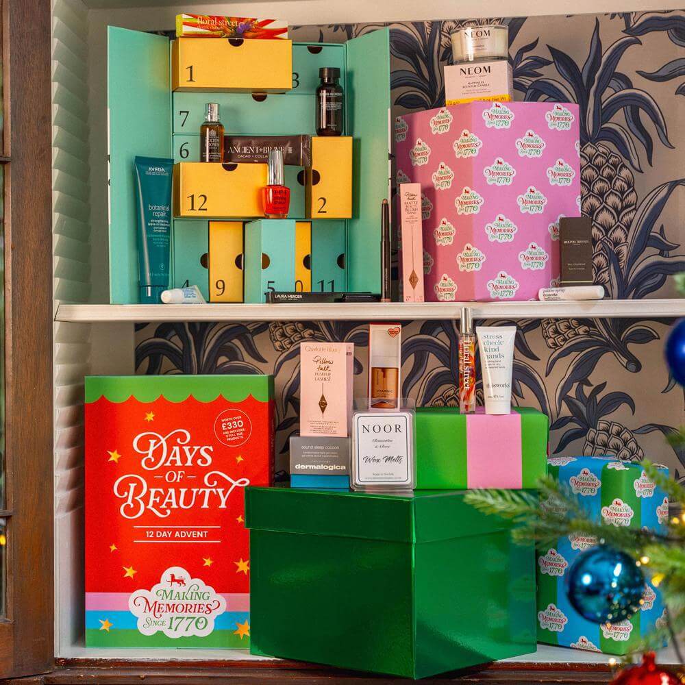 Jarrolds Days Of Beauty 12 Day Advent Calendar (Worth Over £330)